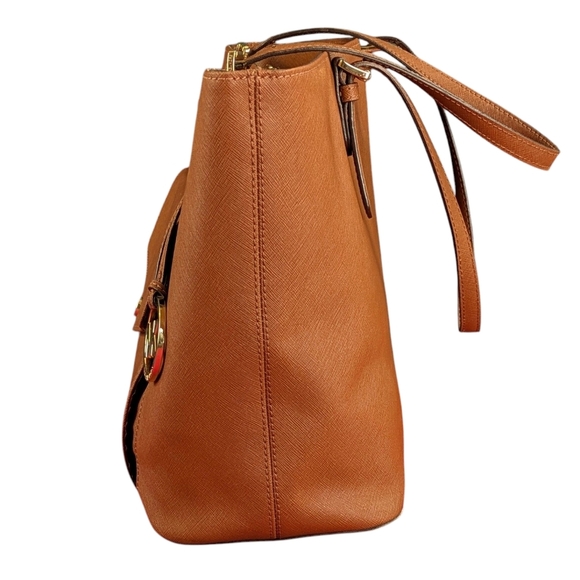 Michael Kors Large Jet Set Tote In Camel Saffiano Leather - Picture 5 of 15